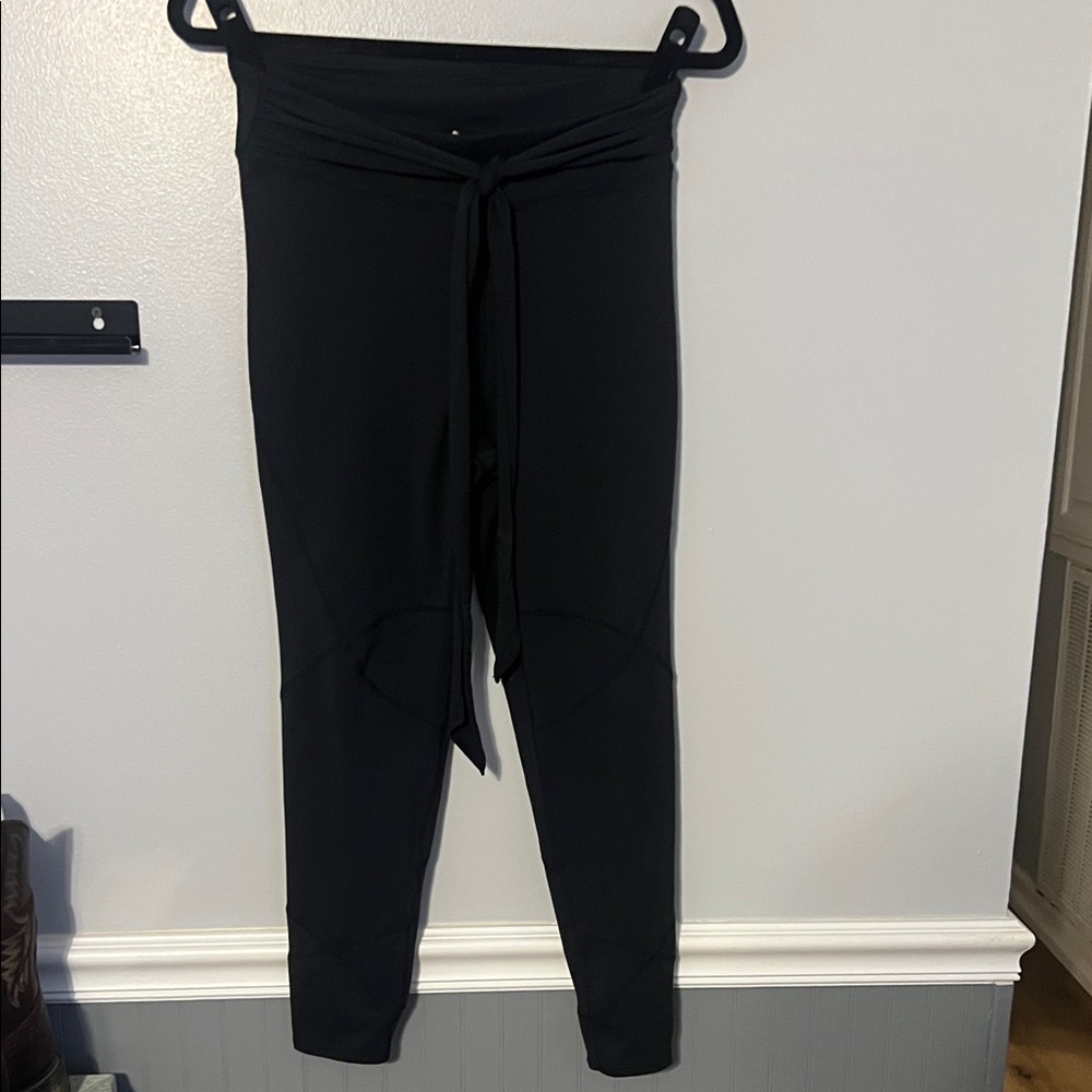 Free people movement tie front leggings